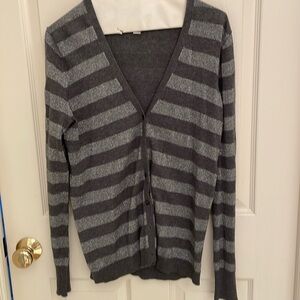 Old Navy size m grey & silver v neck cardigann